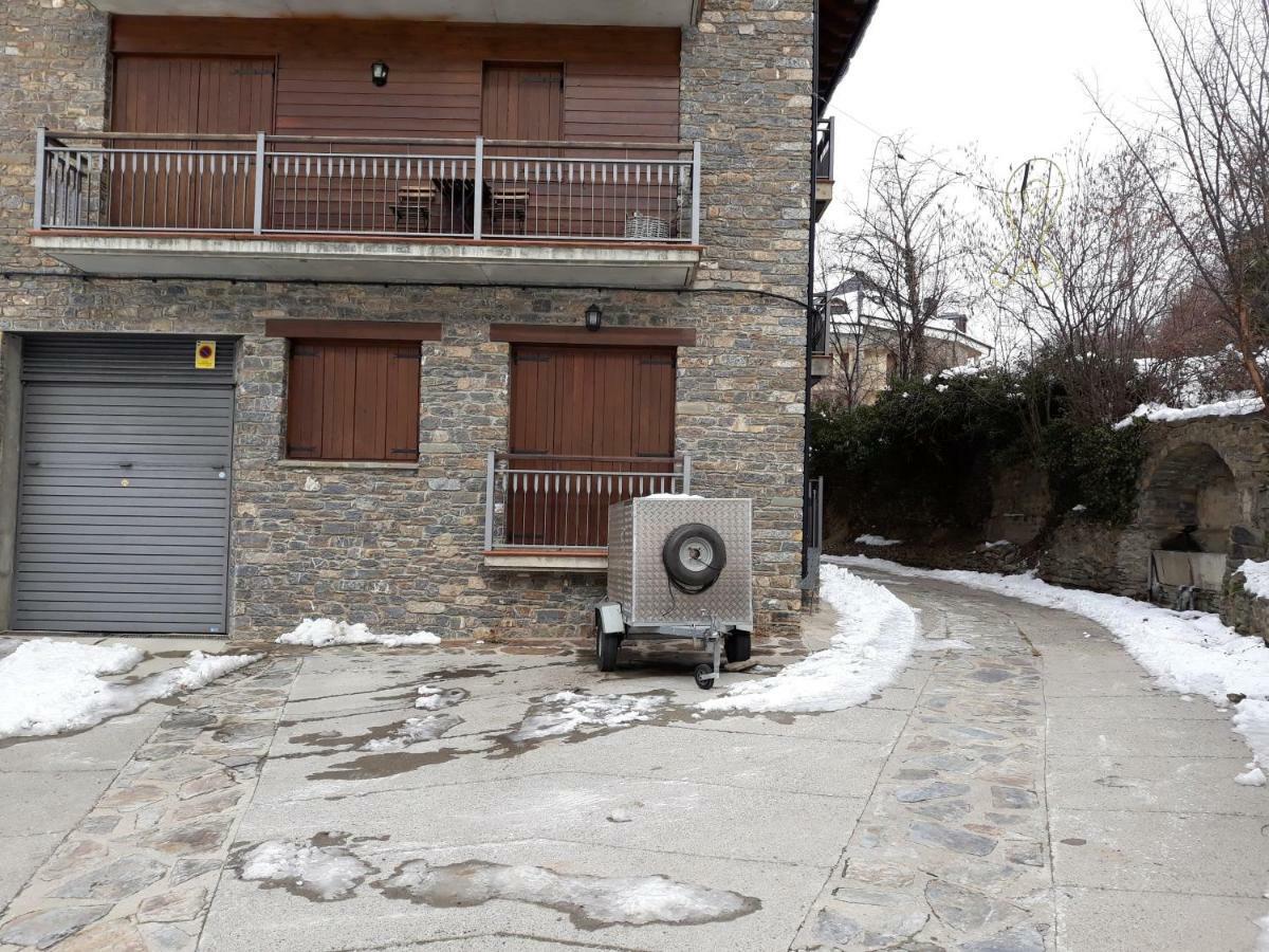 Apartament De La Lali Roni ภายนอก รูปภาพ